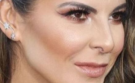 Kate del Castillo sabe cómo llevar un top a los 50