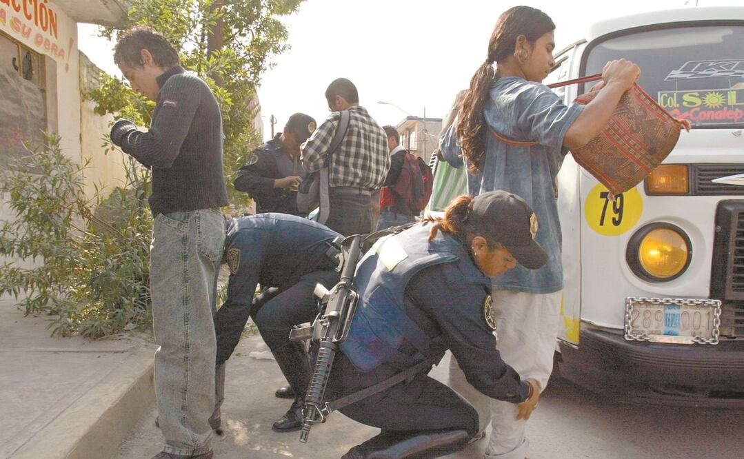 Analistas aseguran que en tres años el gobierno actual no va a alcanzar la meta de reducir 50% los delitos como lo prometió. Foto: ARCHIVO EL UNIVERSAL
