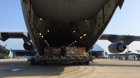 Llega al AICM la ayuda humanitaria de EU