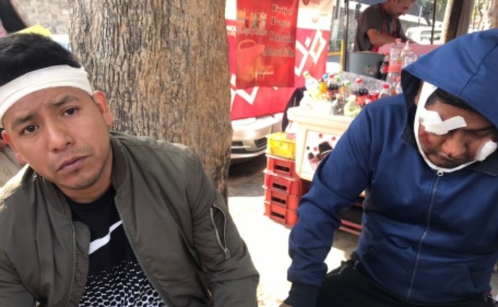 A más 7 horas de la volcadura de microbús en Naucalpan, pasajeros heridos siguen sin recibir atención 