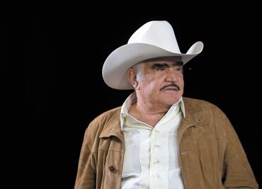 Famosos, políticos y empresarios lamentan muerte de Vicente Fernández