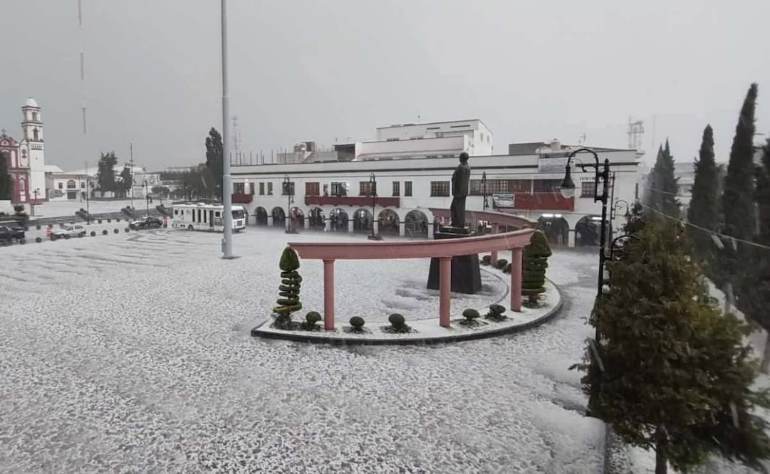 Granizada en Atlacomulco deja varios inmuebles dañados. Foto: Especial.