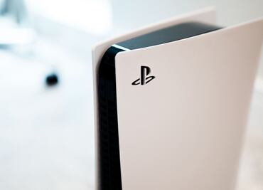 Colocar la PS5 en posición vertical podría dañarla