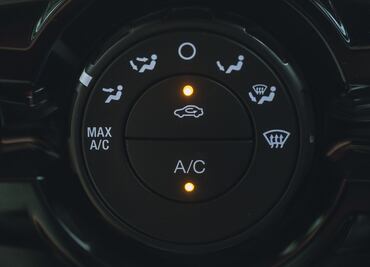 Razones por las que no enfría el aire acondicionado de tu auto