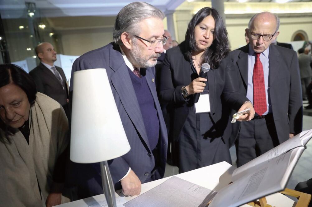 El ministro presidente de la Suprema Corte de Justicia, Luis María Aguilar Morales, recordó que el juicio de amparo no fue la única aportación de Mariano Otero, ya que como jurista criticó severamente las deficiencias del sistema de justicia (GERMÁN E.)