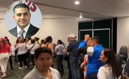 VIDEO: “Ya casi llego papucho”, seguidoras de García Harfuch hacen fila para foto con el ex secretario de Seguridad