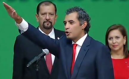 Ochoa Reza swears as new leader of the PRI