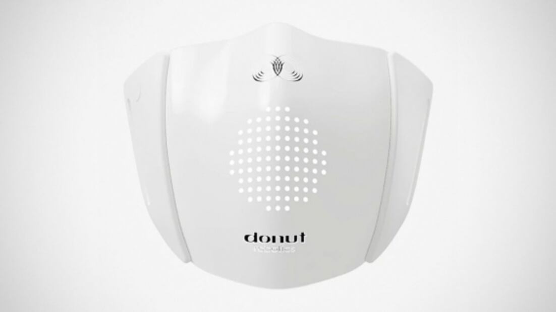 Este es el cubrebocas capaz de traducir hasta 8 idiomas