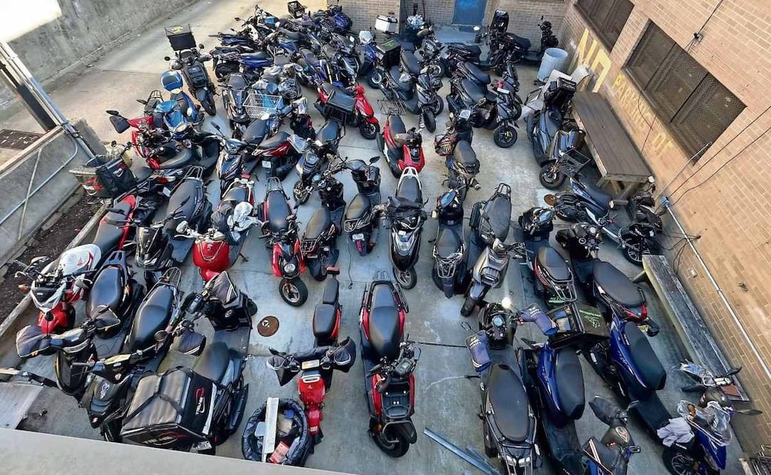 En Nueva York, todos los scooters con asiento clasificados como motocicletas de uso limitado necesitan licencia y registro. Foto: CORTESÍA NYPD
