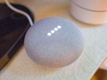 Trabajadores de Google escuchan tus conversaciones privadas