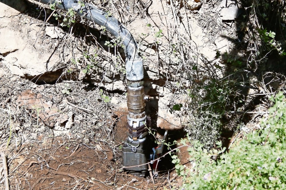 Pemex refrendó su compromiso con los estados, Hacienda, Sedena, PGR y Profeco para combatir el robo de combustible (ARCHIVO EL UNIVERSAL)