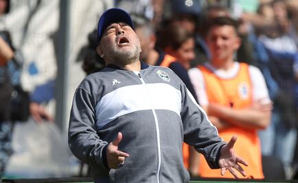 Maradona perdió en su debut con Gimnasia