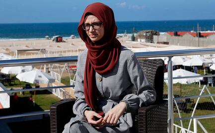 Padre de Gaza prohíbe a su hija estudiar en el exterior; joven consigue beca en Turquía