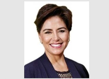 Avalan en comisión nombramiento de Irene Espinosa en Banxico