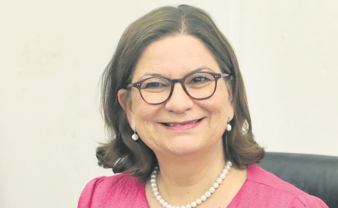 LUCÍA GODÍNEZ. EL UNIVERSAL