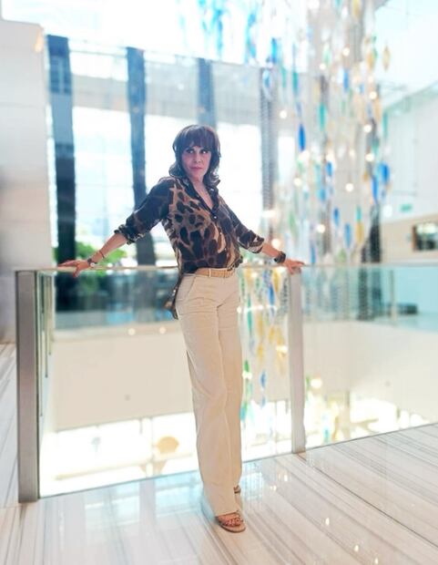 Rebecca Jones murió la madrugada de este 22 de marzo, luego de una batalla contra el cáncer de ovario, el cual le fue detectado desde finales de 2017.
Foto: Instagram