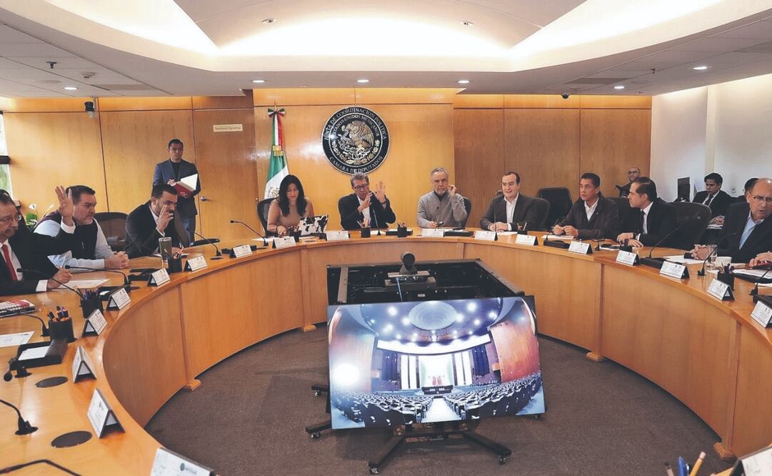 Diputados de Morena y de sus aliados del PT y PVEM analizan el esquema para desplazar al PAN en San Lázaro y apropiarse de la presidencia de la Mesa Directiva en la Cámara Baja, para seguir controlando al Poder Legislativo durante el segundo año de la 66 Legislatura. Foto Especial