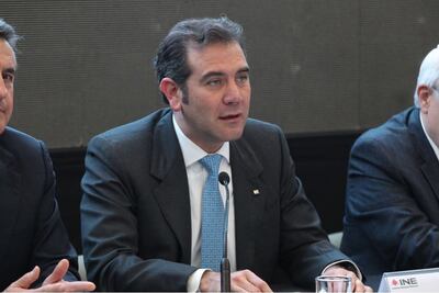 Debemos evitar silencio institucional en elección: INE