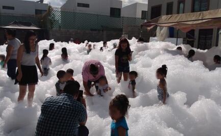 Organizan fiesta de espuma por Día del Niño ante pandemia por Covid-19 en SLP 
