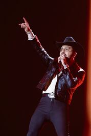 Nodal cumple sueño con voz y shots