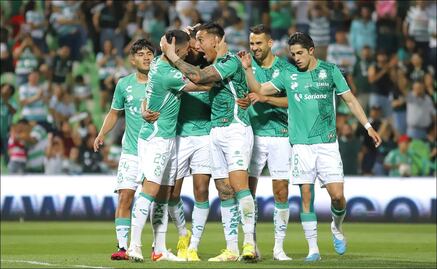 Santos se impone con dificultad a Tijuana y se afianza en puestos de repechaje