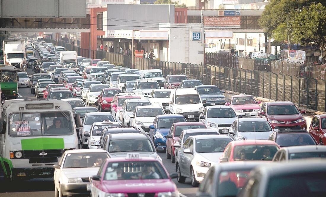 Hoy No Circula aplica para autos con terminación de placas 9 y 0