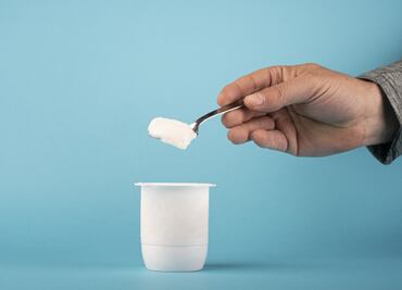 Beneficios de comer yogurt que no conocías y te harán amarlo