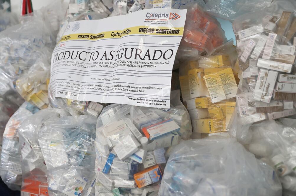 Entre 2014 y 2016, la Cofepris realizó 76 acciones que sumaron 157 toneladas de medicamentos irregulares, principalmente de materia prima en Guanajuato, Jalisco, Puebla, Estado de México y la capital. (ESPECIAL)