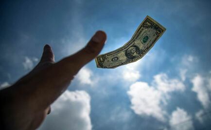 Dólar se vende en $16.88 en ventanillas