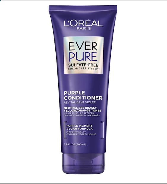 El acondicionador de L’ORÉAL PARIS purple conditioner neutraliza los colores amarillos de las canas. Foto: captura de pantalla