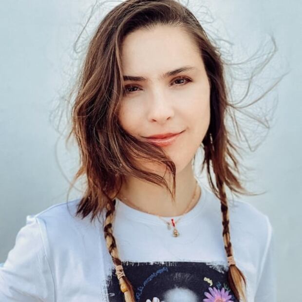 "Gira que gira", ¿te acuerdas de Lynda? Así luce ahora