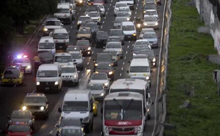 Autos con engomado rojo no circulan este miércoles, 16 de septiembre 