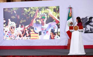 Sheinbaum reconoce a Rommel Pacheco por medallas de México en Juegos Centroamericanos; felicita al ciclista Isaac del Toro
