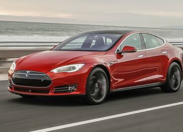 Tesla arranca operaciones en México con Model S