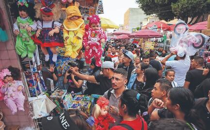 Ayudantes de los Reyes visitan Tepito