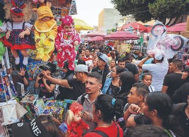 Ayudantes de los Reyes visitan Tepito