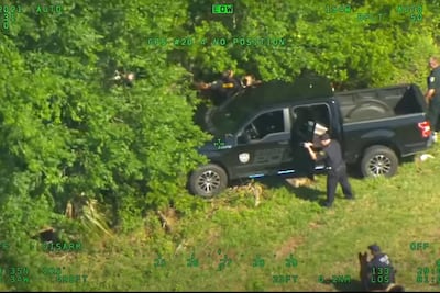 Delincuente roba patrulla y se estrella. Lo detienen, y vuelve a escapar robando otra unidad