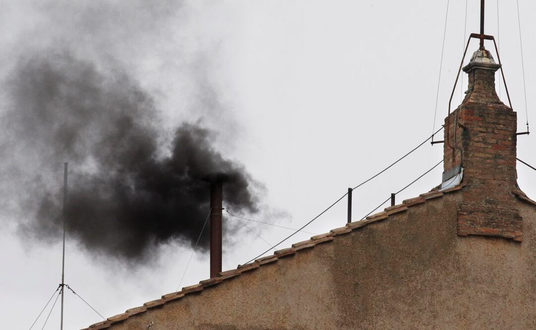Nueva fumata negra en el cónclave; cardenales siguen sin ponerse de acuerdo para escoger nuevo Papa. Foto ilustrativa: AP