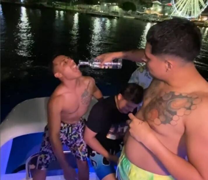 Polémica por video de borrachera que armó Grupo Firme en un yate