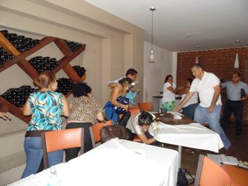 PRD investigará a militantes que agredieron a vocal del INE