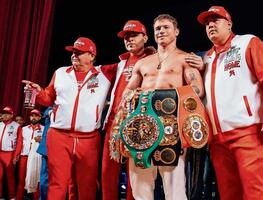 Canelo, el pequeño pelirrojo que parecía toro y no temía a nada; así lo recuerdan Chepo y Eddy Reynoso a 20 años de su debut