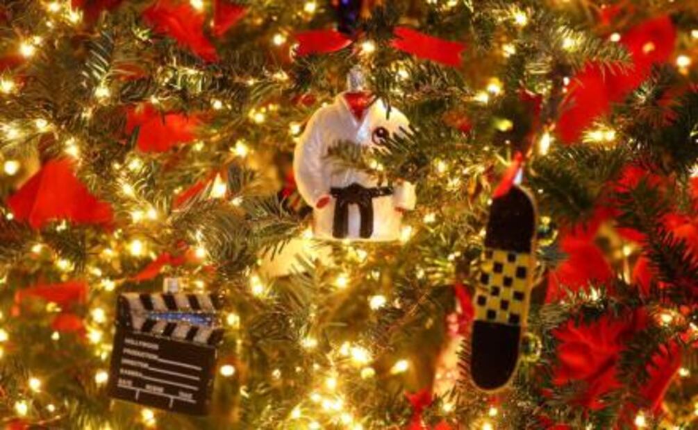 Melania Trump muestra decoración por Navidad en la Casa Blanca