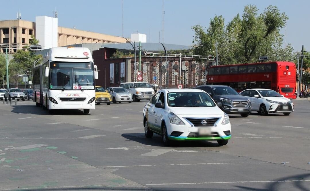 Todas las restricciones vehiculares del programa, tanto la semanal como la sabatina, se aplican en un horario de las 5:00 a las 22:00 horas, en foráneos aplica de 5:00 a 11:00 horas. Foto: Samyra Sosa. EL UNIVERSAL