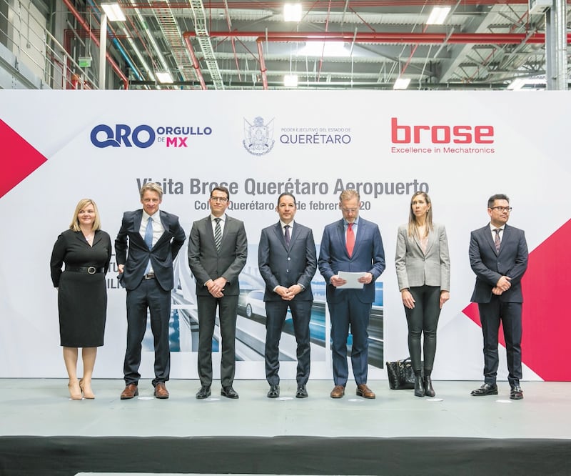 El mandatario local, Francisco Domínguez Servién, indicó que con este proyecto suman 3 mil 500 mdp de inversión alemana en la entidad. Foto: ESPECIAL