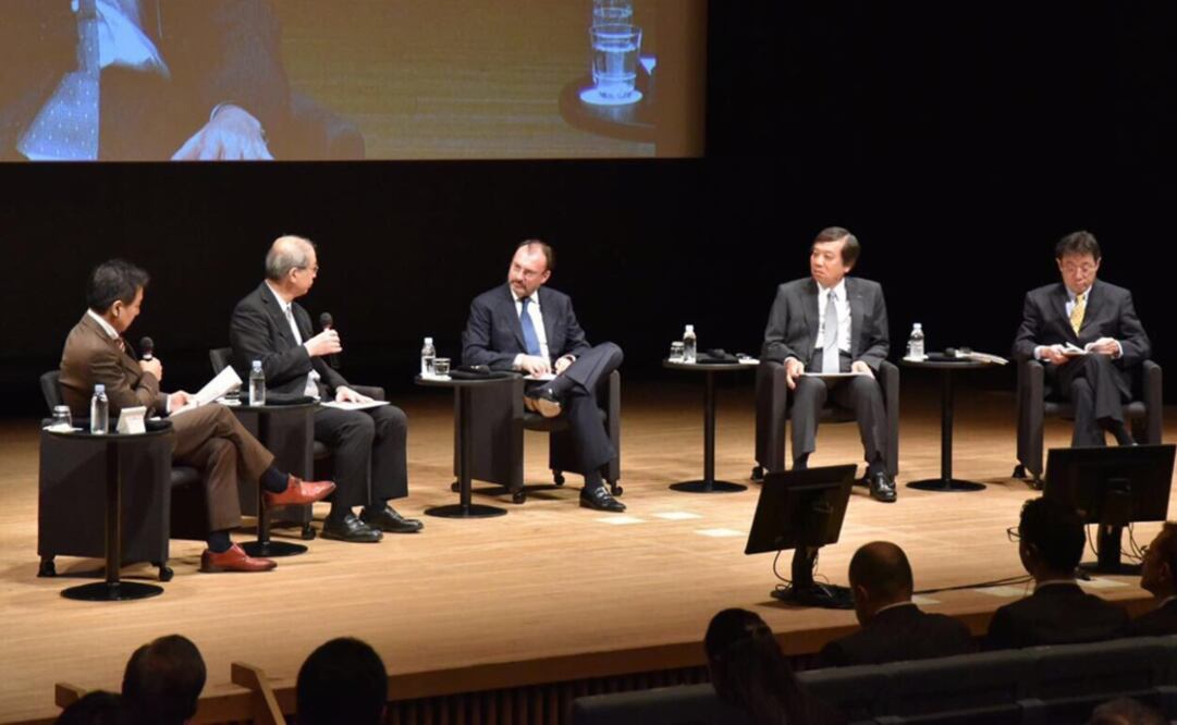 El canciller sostuvo una reunión con directivos de empresas y bancos japoneses. /Tomada de @SRE_mx