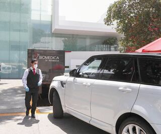 Dejan de aplicar pruebas de Covid-19 en Laboratorio de Montes Urales