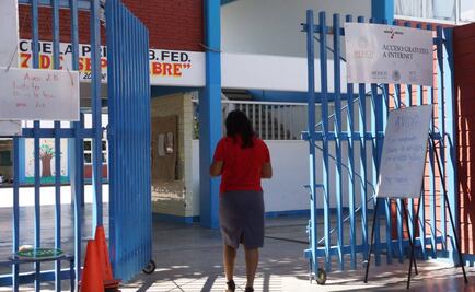 Descontarán día a maestros faltistas por 2 de octubre: SEP