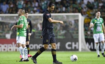 A Carlos Vela le gritan borracho