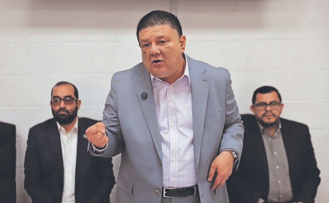 César Jáuregui M. Foto Especial