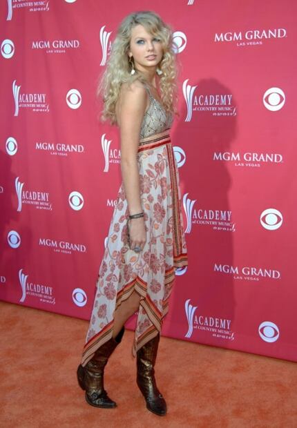 Así ha cambiado el estilo de Taylor Swift a través de los años